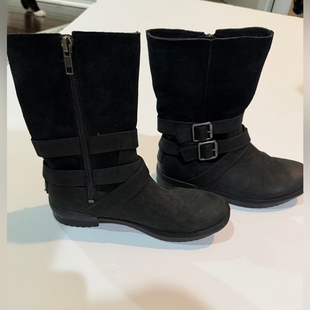 UGG Boots 6 Women’s Black Lorna Waterproof Bootie Leather Zipper Wool - Picture 9 of 11
